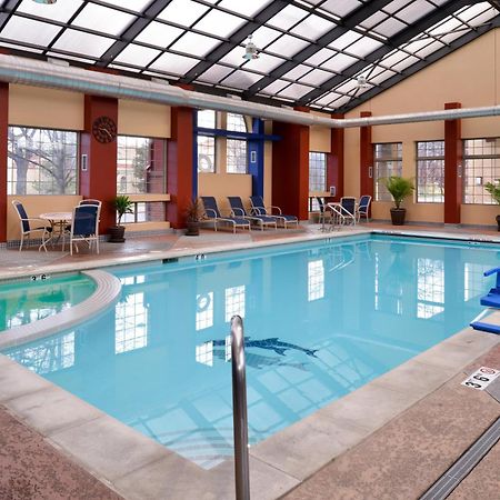 Best Western University Inn Fort Collins Bagian luar foto