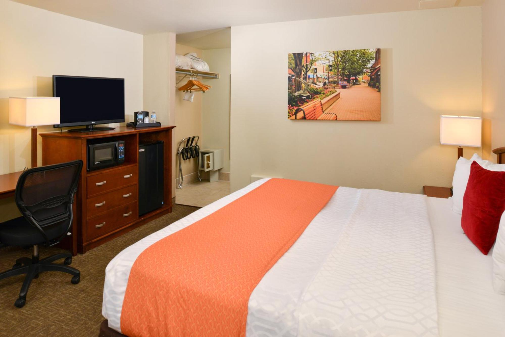 Best Western University Inn Fort Collins Bagian luar foto